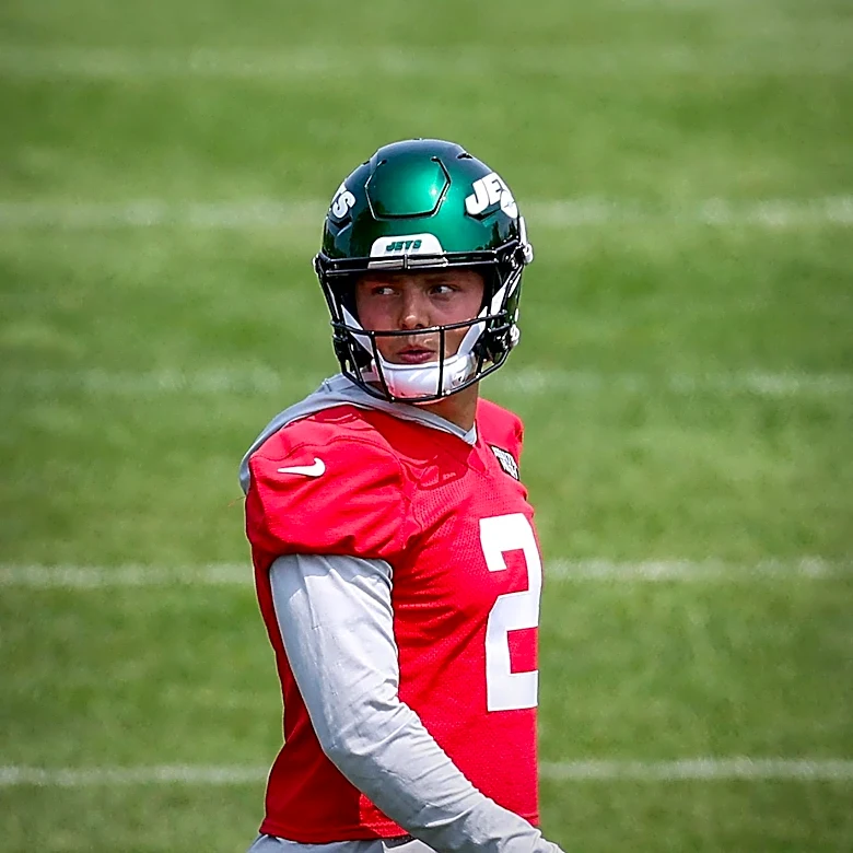 Jets' David Bailey Embraces Role as Defensive Powerhouse in Training Camp
