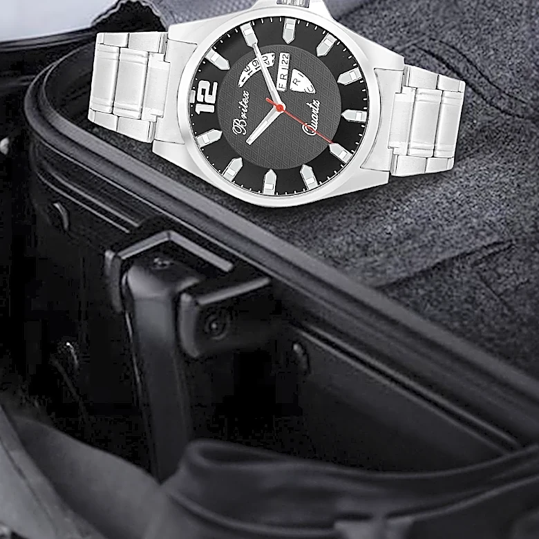 Hamilton Khaki Navy Scuba Auto Faces Off Against Mido Ocean Star 200 in Dive Watch Showdown