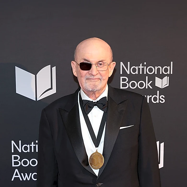 Salman Rushdie Highlights the Transformative Power of Books on Readers