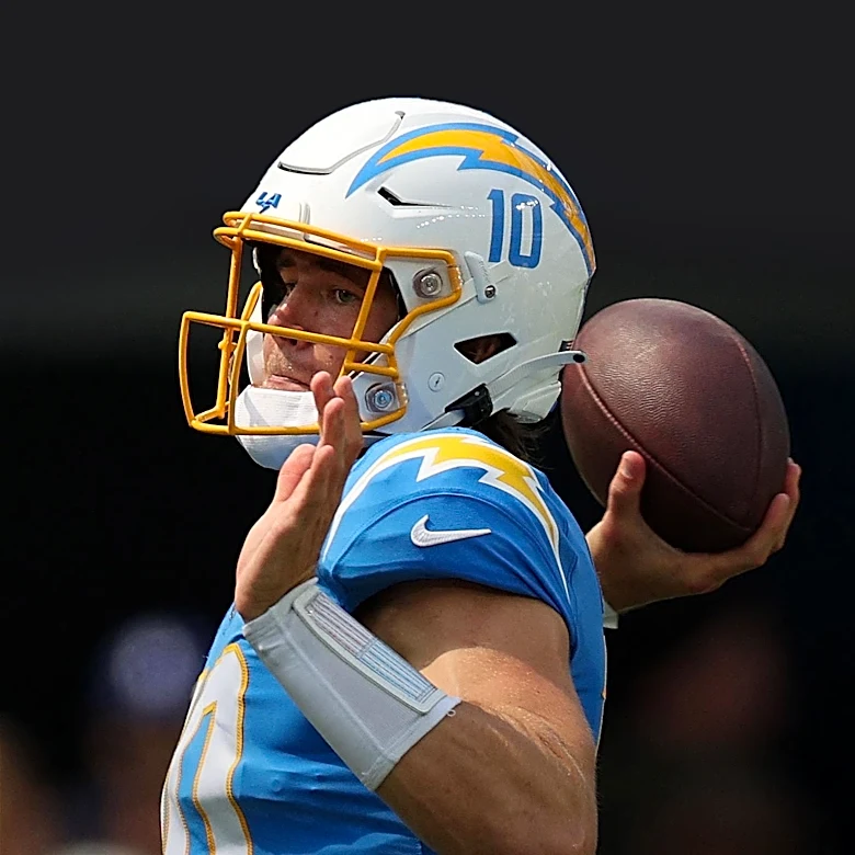 Chargers Training Camp Highlights: Players and Coaches in Action