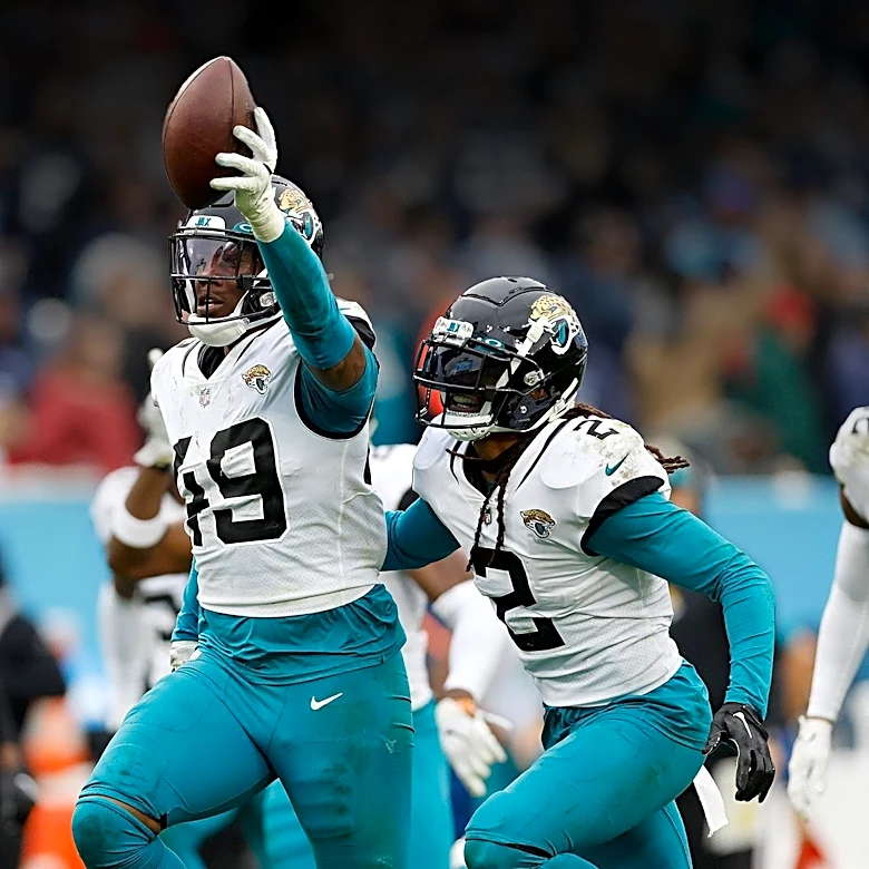 Jared Bartlett Joins Jacksonville Jaguars After Panthers Release
