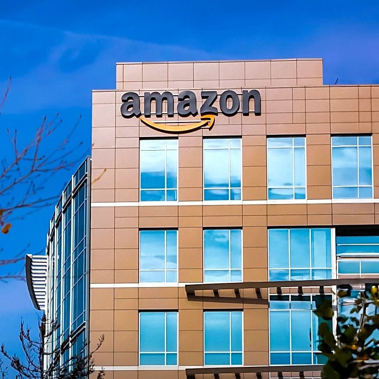 Amazon's AWS Drives Record Earnings, Surpassing Analyst Expectations