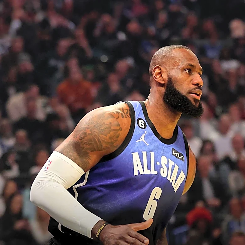 LeBron James Joins Philadelphia 76ers, Creating NBA Superteam