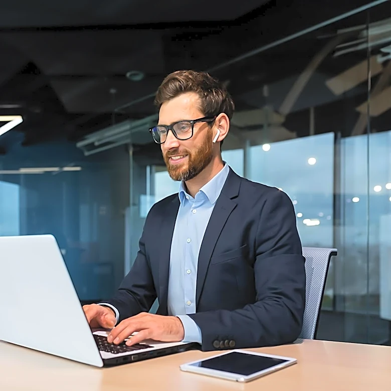 Schwab Offers Sabbatical Benefits to Enhance Employee Work-Life Balance