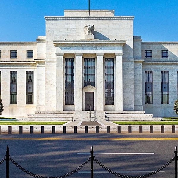 Federal Reserve Faces Pressure to Reinforce Inflation Credibility Amid Treasury Sell-Off