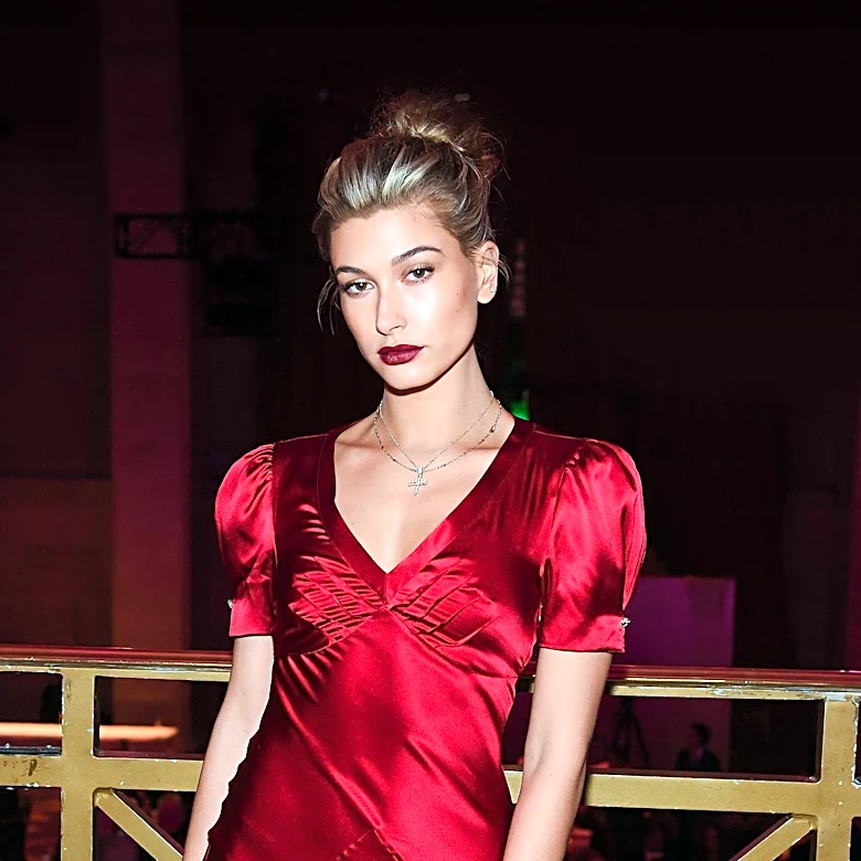 Hailey Bieber Uses Pimple Patches for Blister Healing, Sparking Beauty Trend