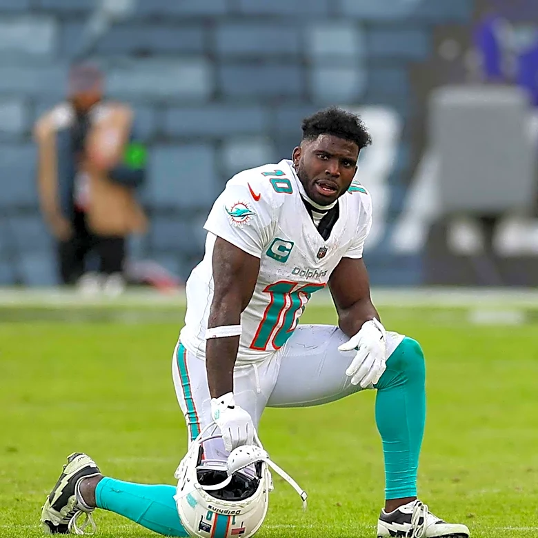Miami Dolphins Training Camp Highlights: QBs Malik Willis and Quinn Ewers Shine