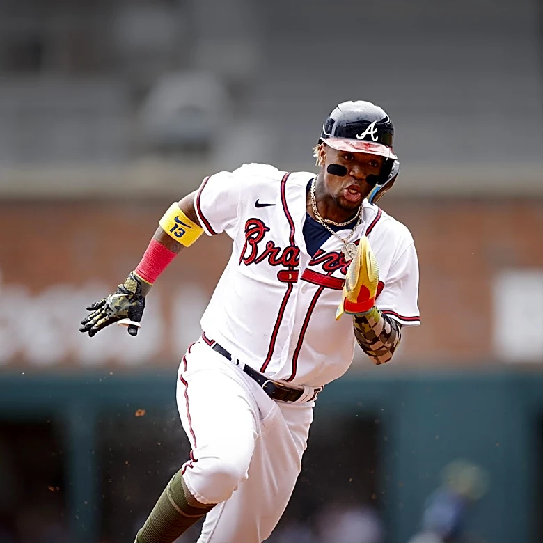 Atlanta Braves to Reinstate Ha-Seong Kim Amid Trade Deadline Moves