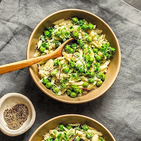 Green Goddess Orzo Pasta Salad: A Flavorful Summer Dish with Nutritional Benefits
