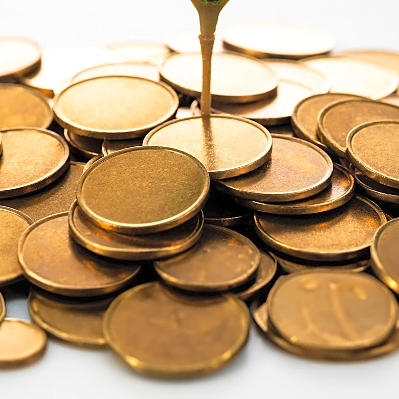 Meta's AI Investment Strategy Amid Declining Free Cash Flow