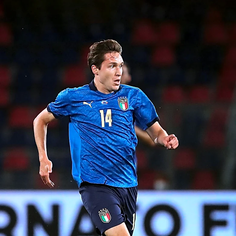 Federico Chiesa Commits to Liverpool Amid Transfer Speculation