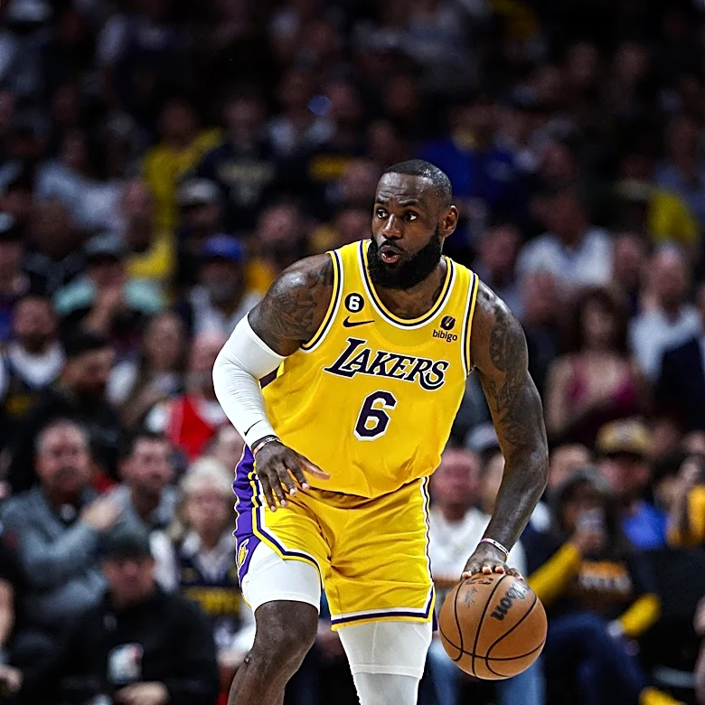 Charles Oakley Advises Cavaliers Fans to Move On After LeBron James Joins 76ers