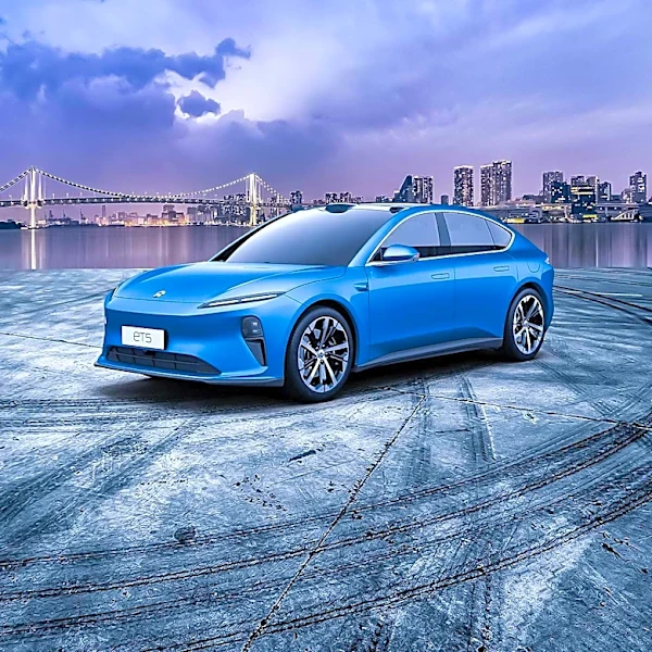 Nio's Stock Valuation Near Fair Value Amid Battery Swap Expansion