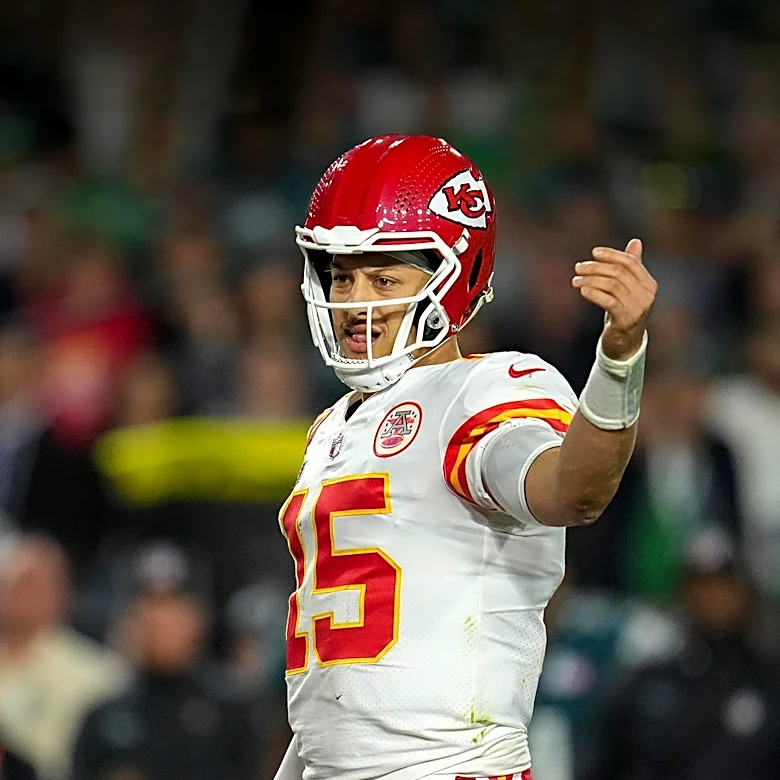 Andy Reid Provides Positive Update on Patrick Mahomes' Recovery as Chiefs QB Targets Week 1 Return
