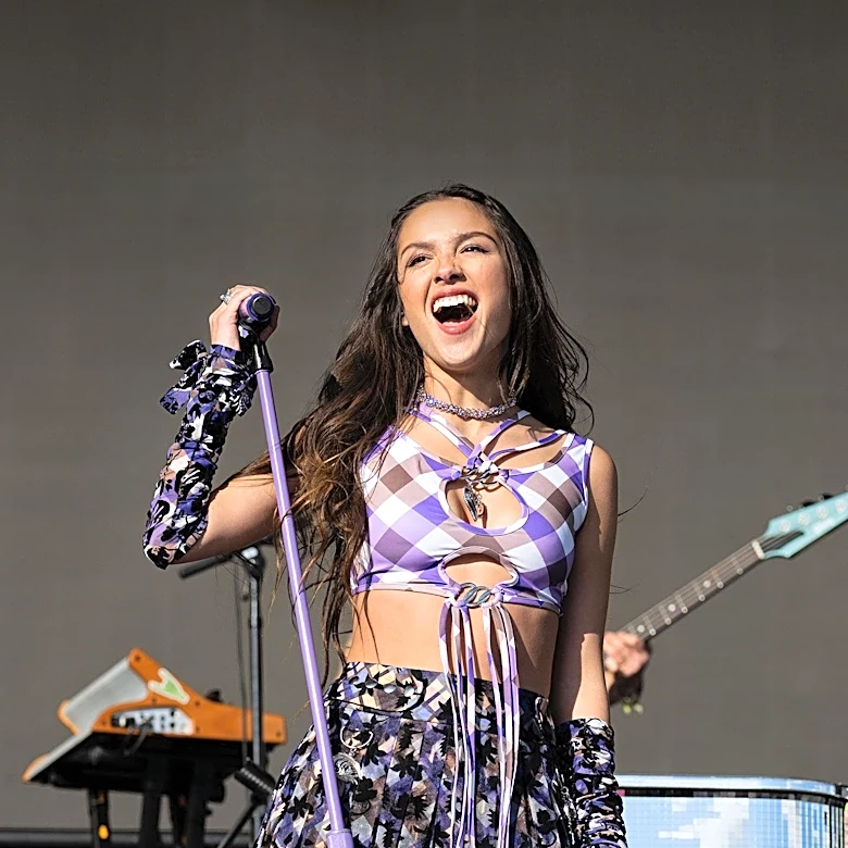 Olivia Rodrigo's Album 'GUTS' Continues to Garner Critical Acclaim