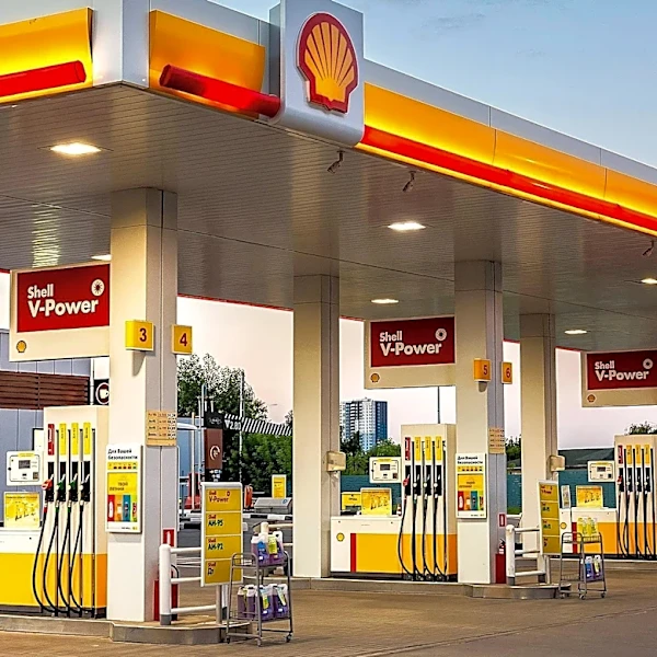 Shell Sells Cyprus Gas Stake to MOL Group for $720 Million