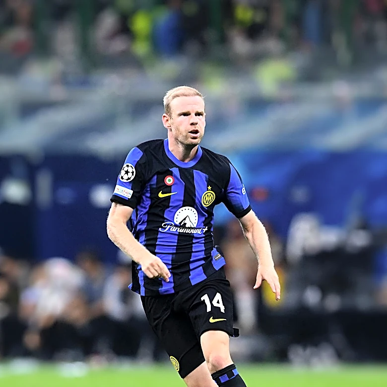 Inter Milan Secures Penalty Victory Against Manchester City in Hong Kong Pre-Season Match