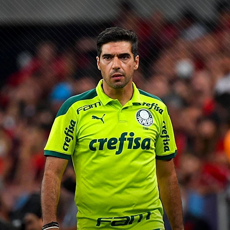 PC Oliveira Analyzes Controversial Referee Decision in Palmeiras vs Fortaleza