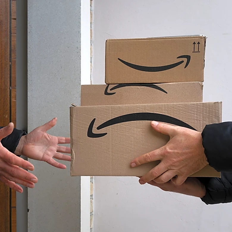 Amazon's Debt Surges Amid $220 Billion Data Center Expansion