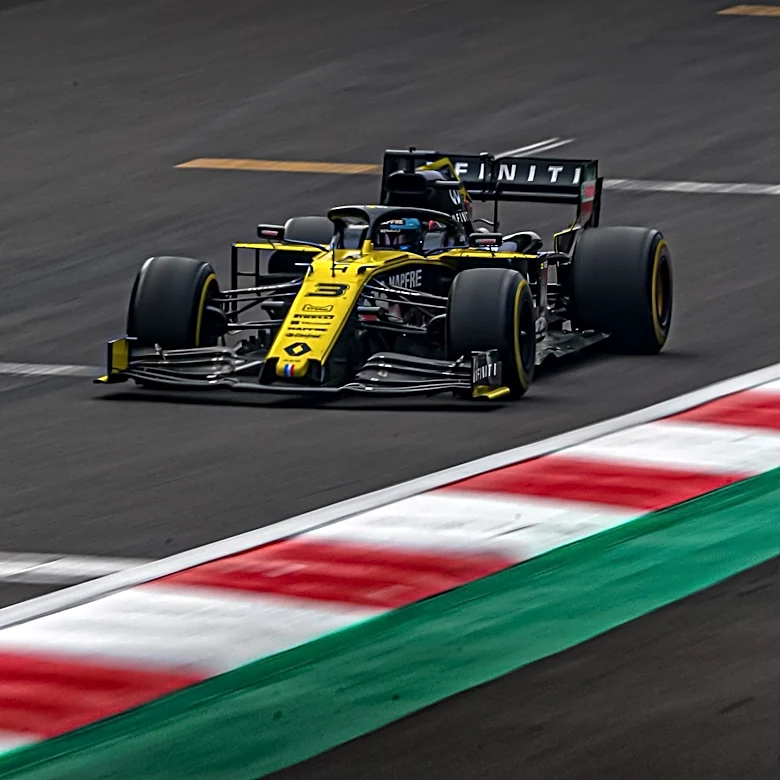 Williams Faces Challenges in F1 2026 Season Amidst Regulation Changes