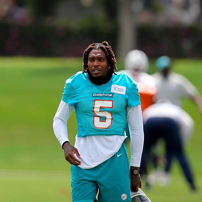 Miami Dolphins Training Camp Highlights: Defensive Struggles and Offensive Successes