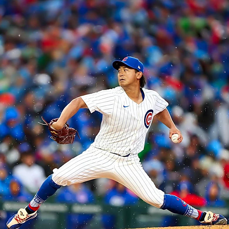 Blue Jays Trade Pitcher Kevin Gausman to the Chicago Cubs