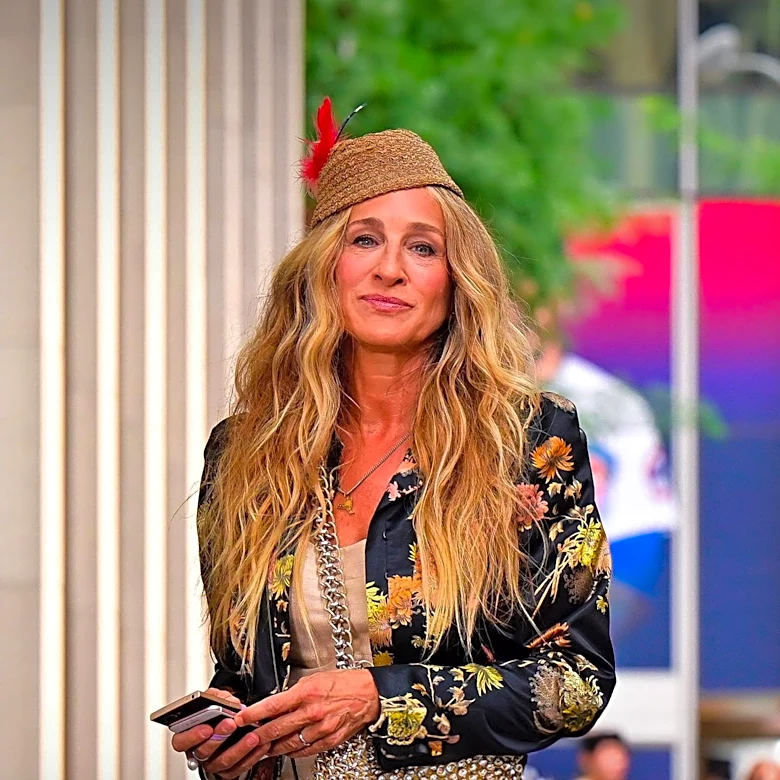 Sarah Jessica Parker's Journey from Humble Beginnings to Acclaimed Actress and Fashion Icon