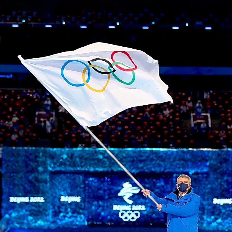 Julien Frascadore Named Team Canada's 2026 Closing Ceremony Flagbearer, Celebrating Team Spirit