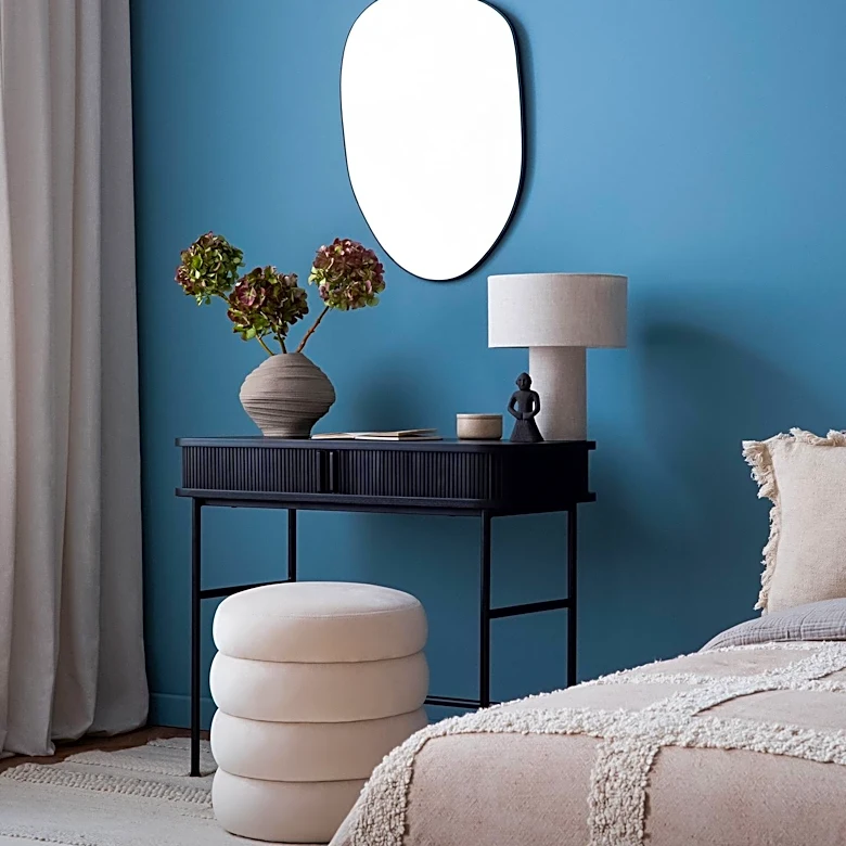 Choosing the Right Irregular-Shaped Mirror for Your Space