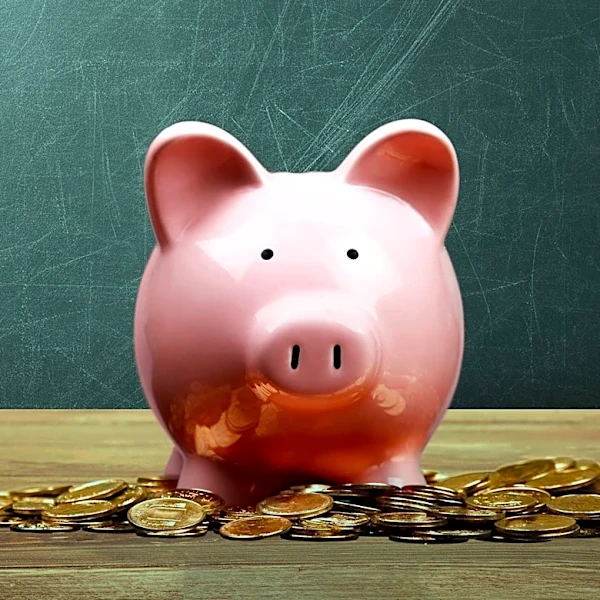 Inherited 401(k) Tax Implications: Beneficiary Faces $150,000 Extra Tax by Delaying Withdrawals