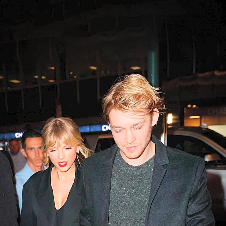 Joe Alwyn's Acting and Music Career Contributes to Estimated $4 Million Net Worth