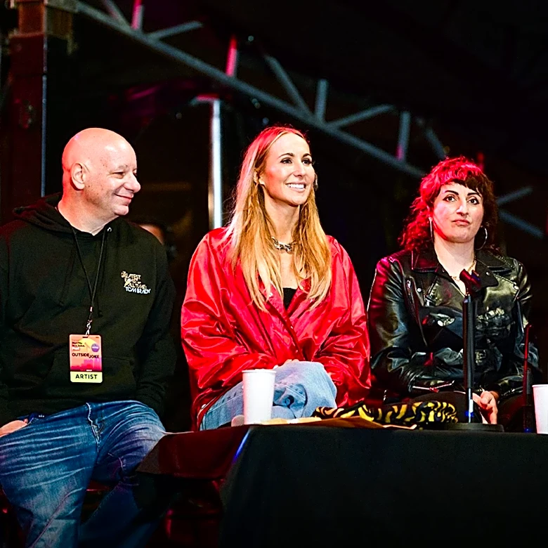 Amanda Knox's Edinburgh Fringe Comedy Show Faces Backlash from Kercher Family