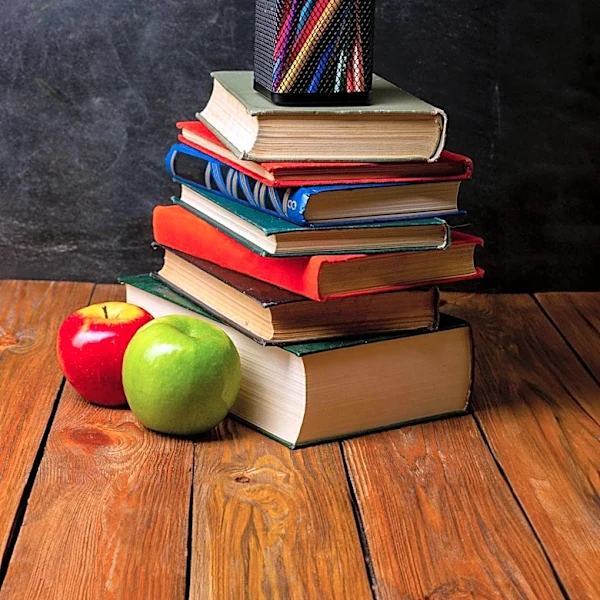 Matt Avery's Journey from Saint Anselm College to Teaching in France
