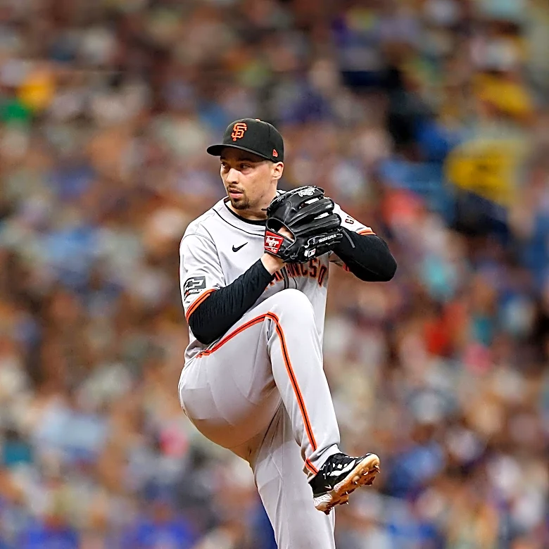 San Francisco Giants Trade Robbie Ray to San Diego Padres for Prospects