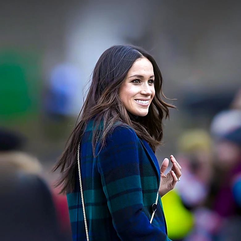 Meghan Markle Embraces Summer Style with Carolyn Bessette Kennedy-Inspired Headband