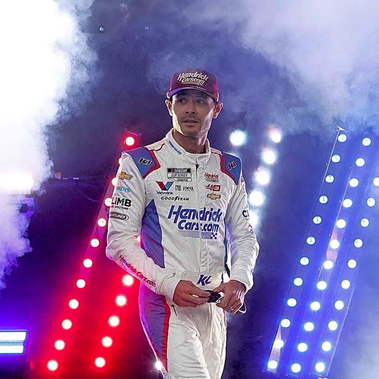 Kyle Larson Reconsiders Sprint Car Championship Pursuit Amid Family and Career Balance