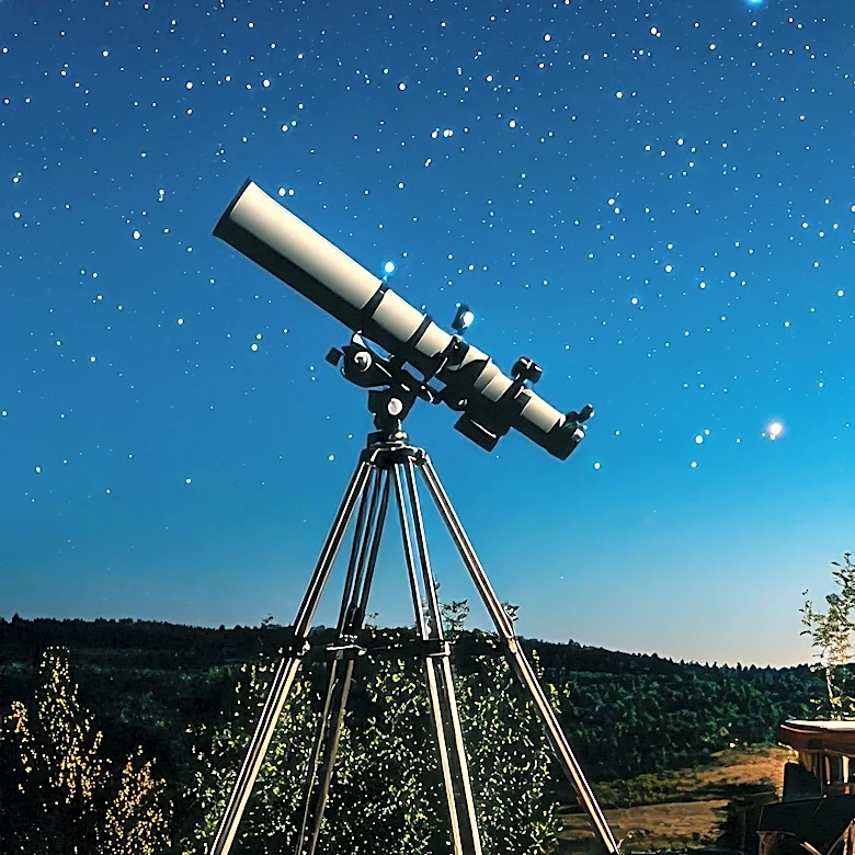 Nocs Provisions Lite View Spotting Scope Offers Portable Stargazing Solution