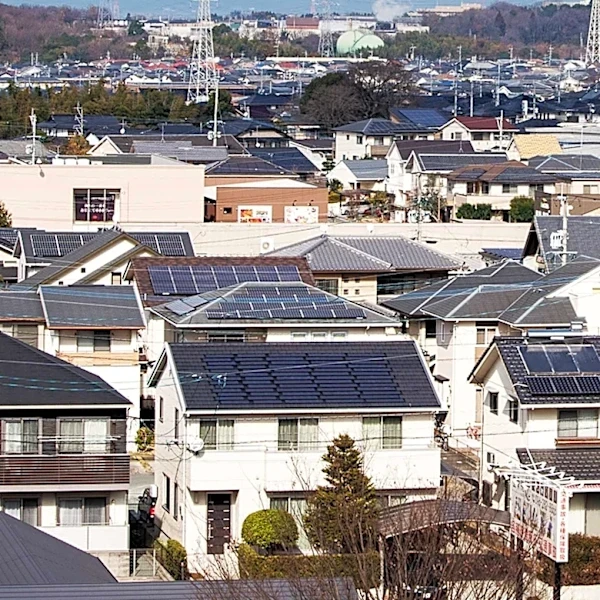 JinkoSolar Launches 'Sunny 365' PV-Storage Solutions for Retail Sector