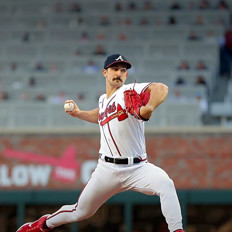 Atlanta Braves Acquire Tyler Mahle to Strengthen Pitching Rotation