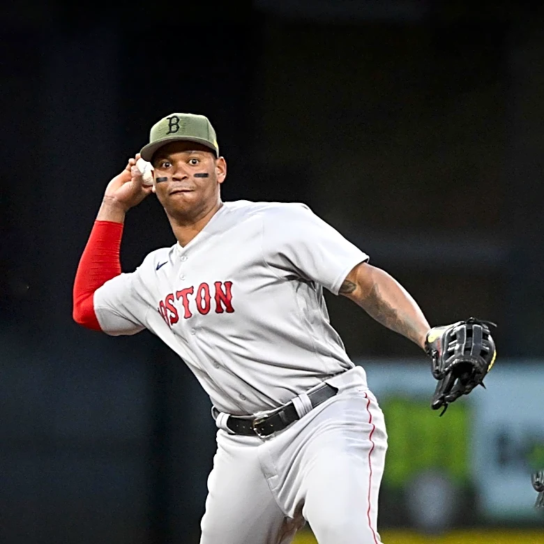Red Sox Trade Marcelo Mayer to Giants for Pitcher Erik Miller