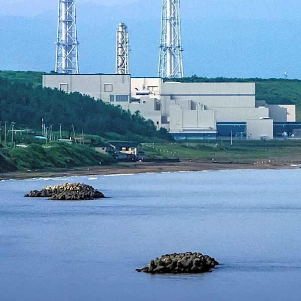 NuScale Power and GE Vernova Compete in Expanding Small Modular Reactor Market