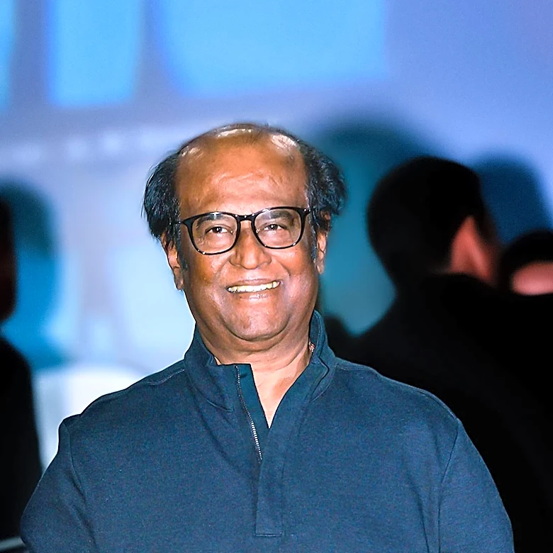 Rajinikanth Donates Rs 1 Lakh to Mohan Sharma Amid Financial Crisis
