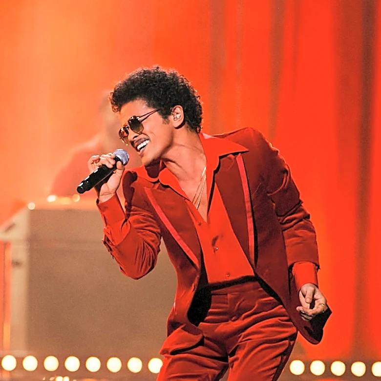 Bruno Mars' Performance at Festival Presidente Marks Milestone in Music Event's History
