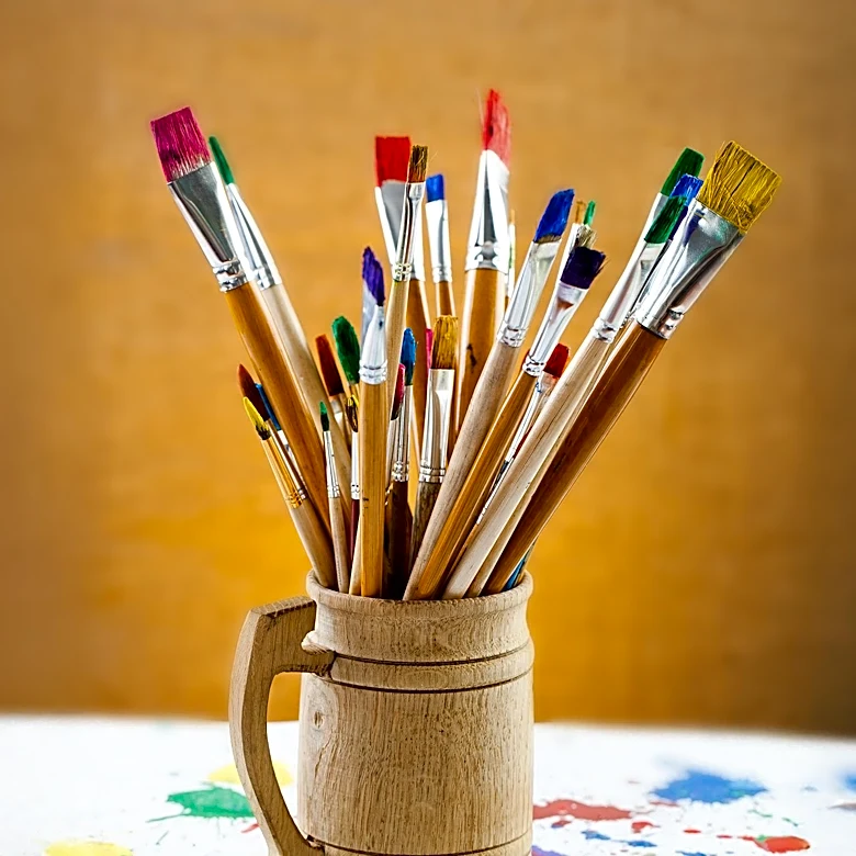 Creative Reuse Centers Promote Sustainable Art by Reselling Used Supplies