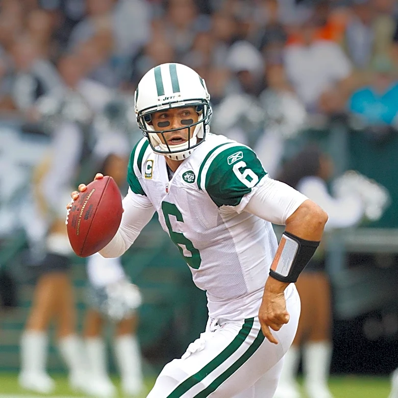 Jets' Defense Aims for Turnaround After Interception-less Season