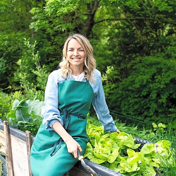 H and Rifle Paper Co. Launch Herb Garden Crossback Apron