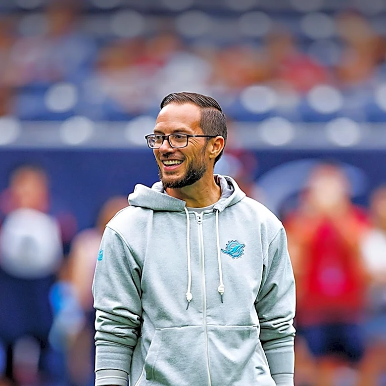 Miami Dolphins Defense Shines in First Padded Training Camp Practice