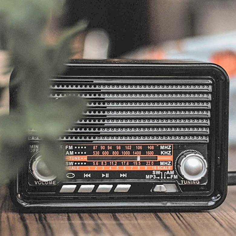 V-103 Radio Station in Atlanta Offers Urban Contemporary Pop Hits to Local Audience