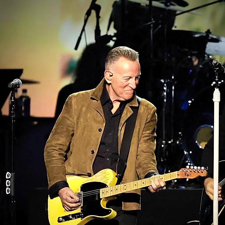 Bruce Springsteen Reflects on Wife's Cancer Battle at Charity Event