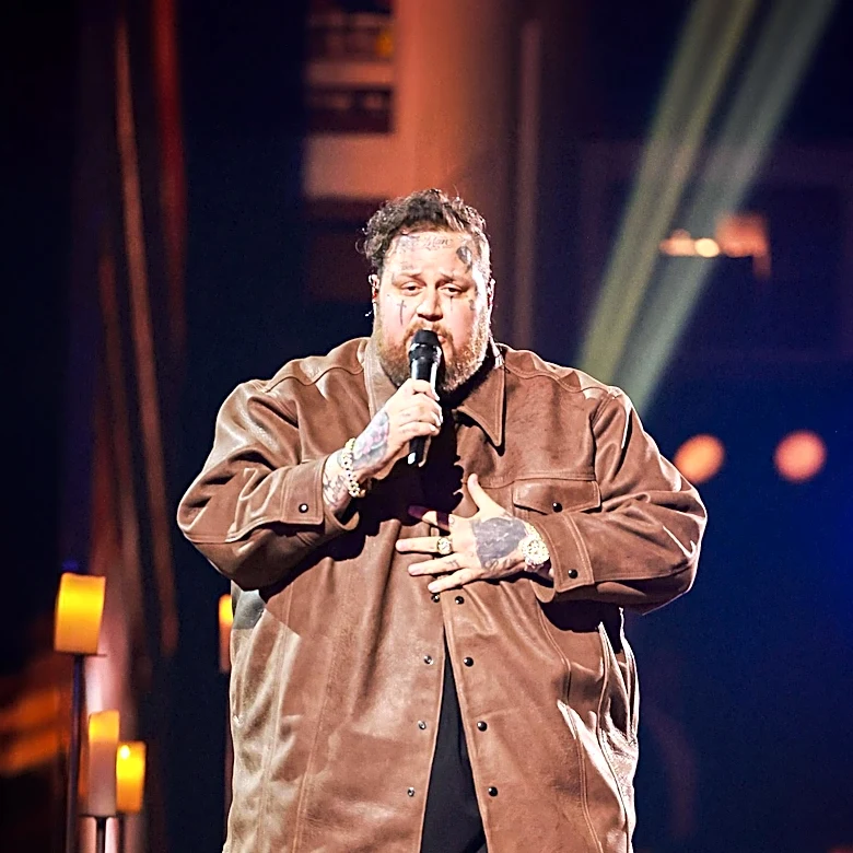 Jelly Roll Takes Hiatus from Touring Following Divorce from Bunnie Xo